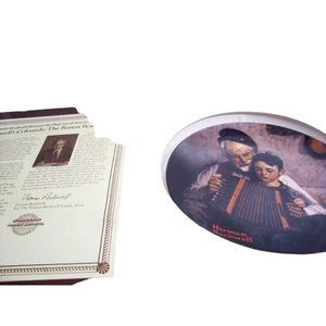 Mint In Box  Edwin M Knowles Norman Rockwell Collectible Plate